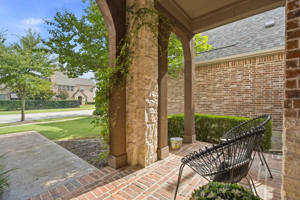 1064 Nancy Lane Allen, TX 75013