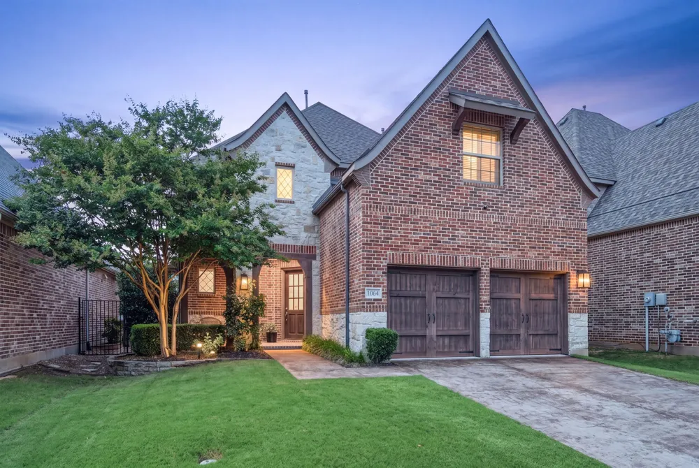 1064 Nancy Lane Allen, TX 75013