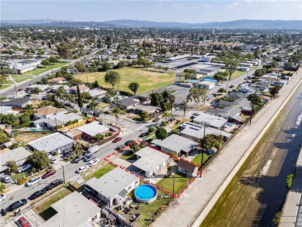 4009 Big Dalton Baldwin Park, CA 91706