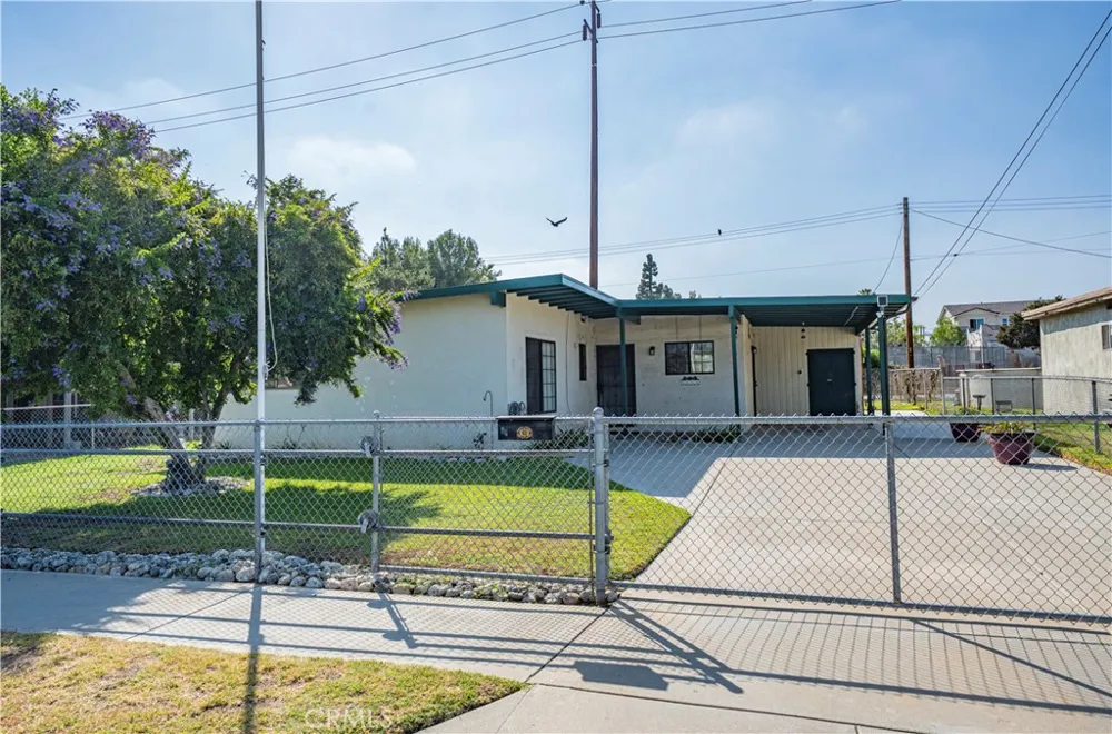 4009 Big Dalton Baldwin Park, CA 91706