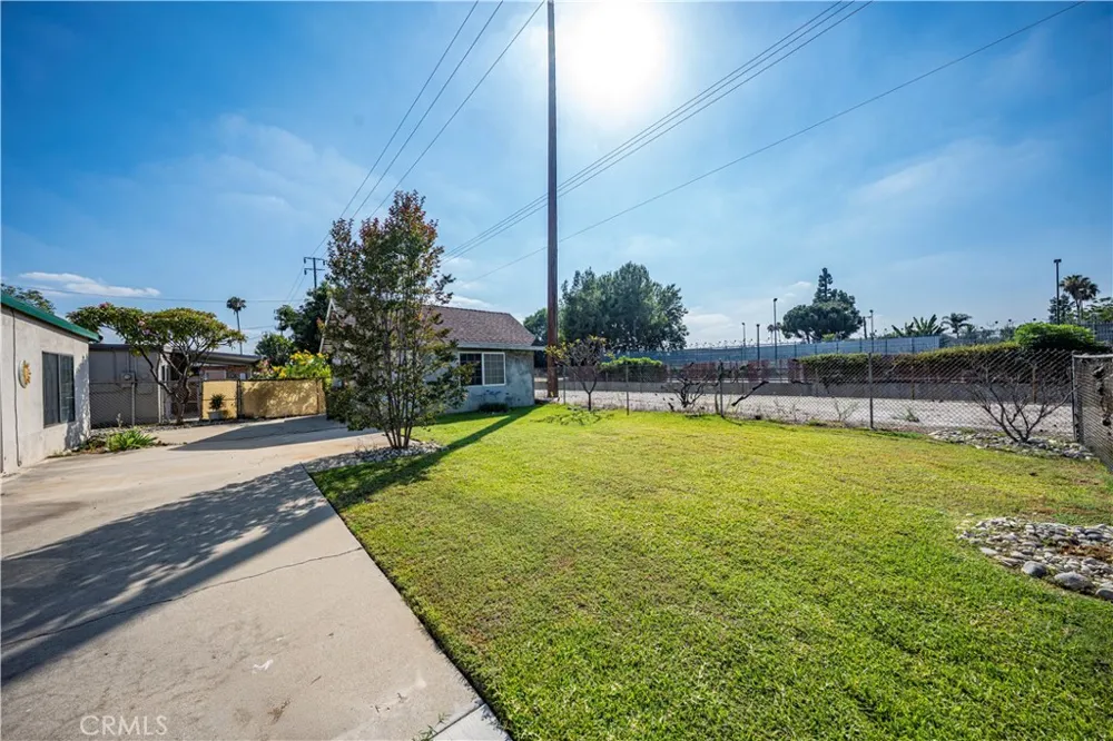 4009 Big Dalton Baldwin Park, CA 91706