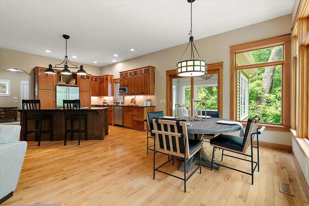 2066 Meek Drive NE Belmont, MI 49306