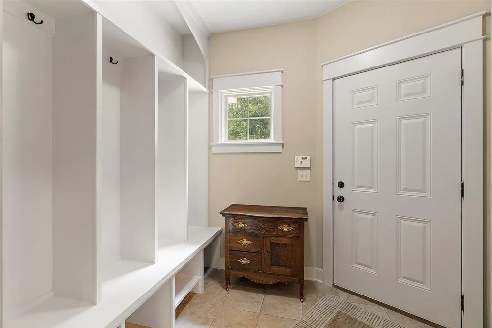 2066 Meek Drive NE Belmont, MI 49306