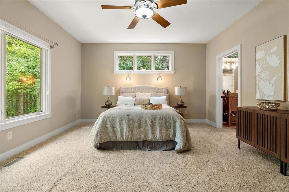 2066 Meek Drive NE Belmont, MI 49306