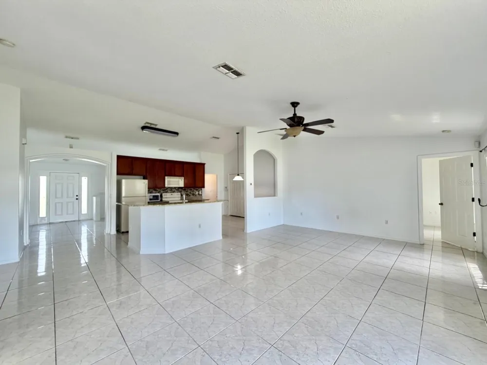 3264 DELTONA BOULEVARD Spring Hill, FL 34606
