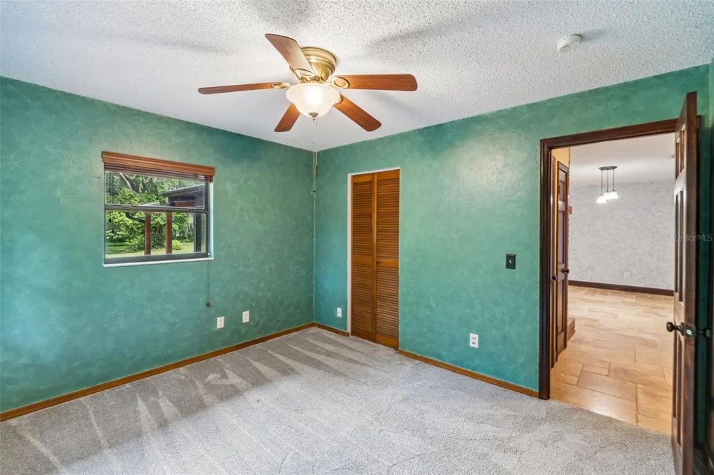 1322 W VOORHIS AVENUE Deland, FL 32720