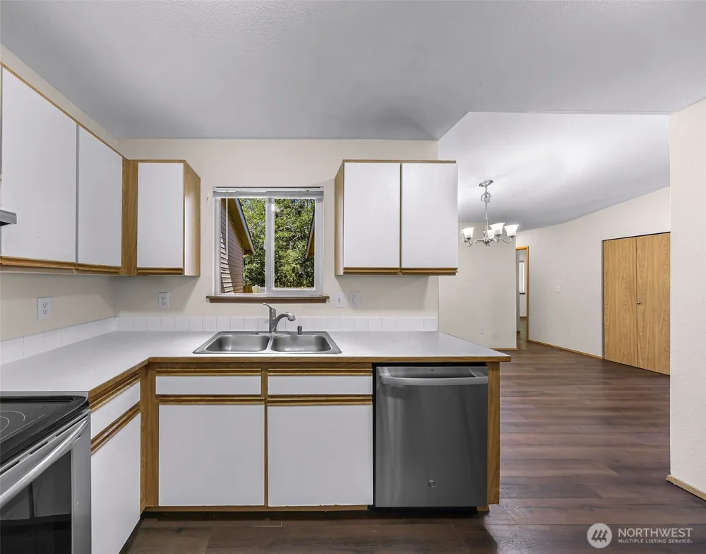16619 41st Drive NE #B Arlington, WA 98223