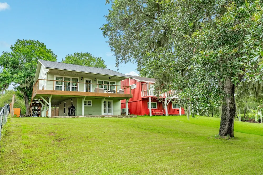 6840 County Road 659 Brazoria, TX 77422
