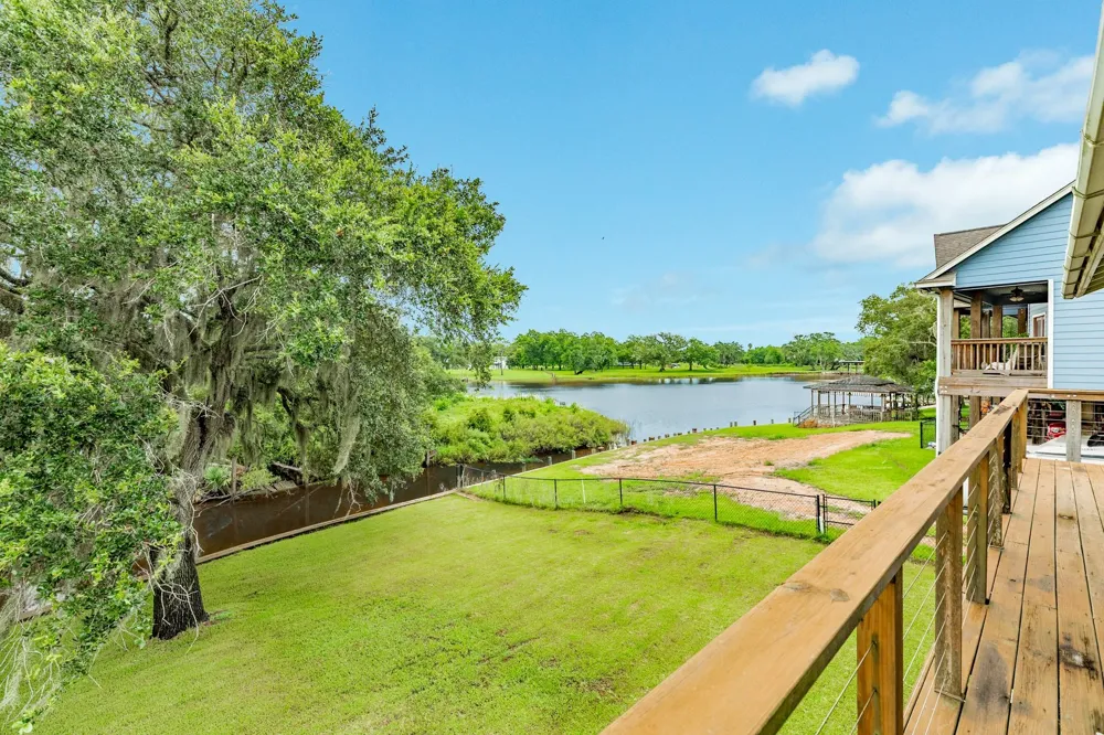 6840 County Road 659 Brazoria, TX 77422