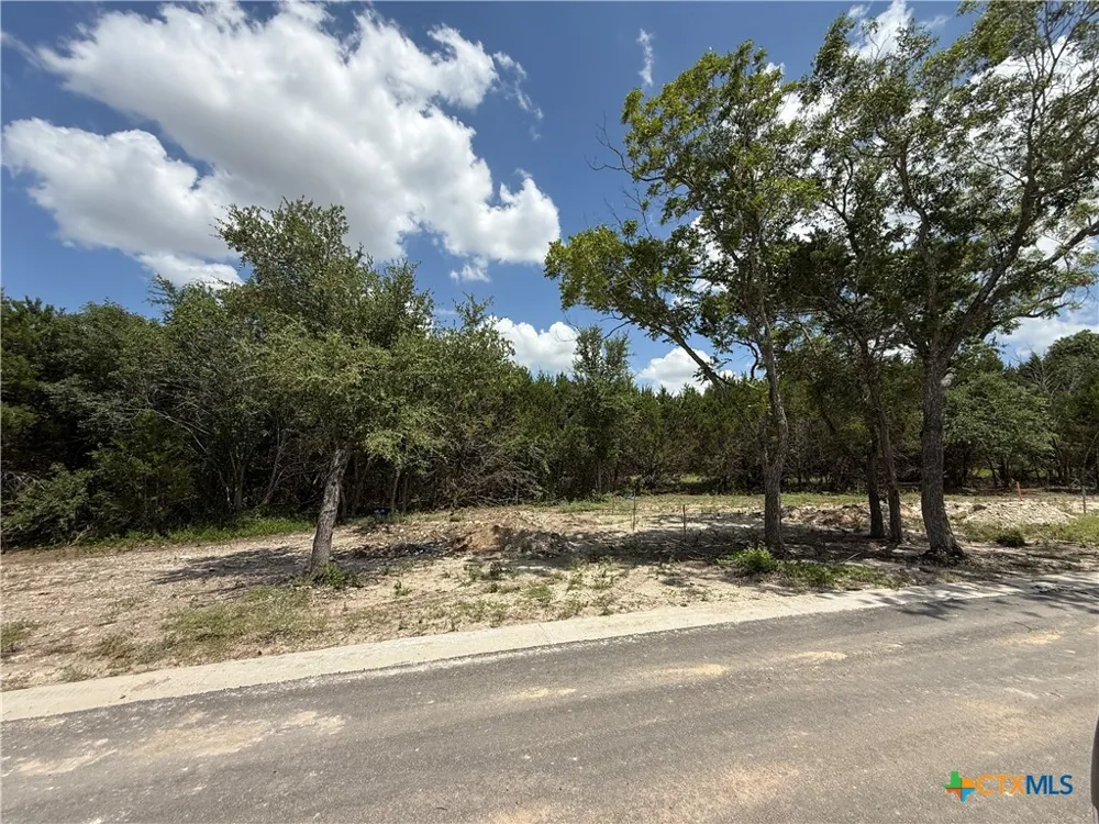1002 Kenton Parkway Salado, TX 76571