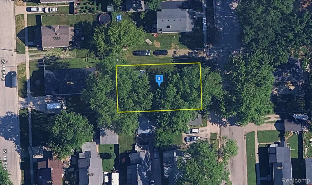 2015 Elk Street Port Huron City, MI 48060