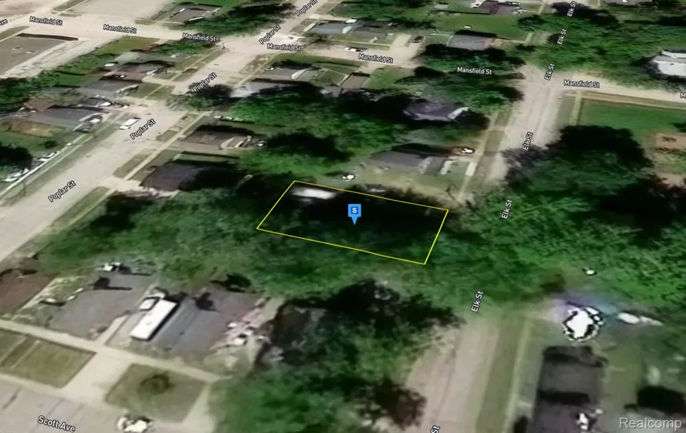 2015 Elk Street Port Huron City, MI 48060