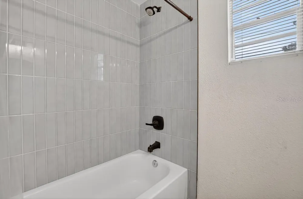 800 CHURCH AVENUE Mulberry, FL 33860