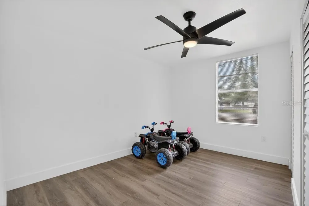 800 CHURCH AVENUE Mulberry, FL 33860