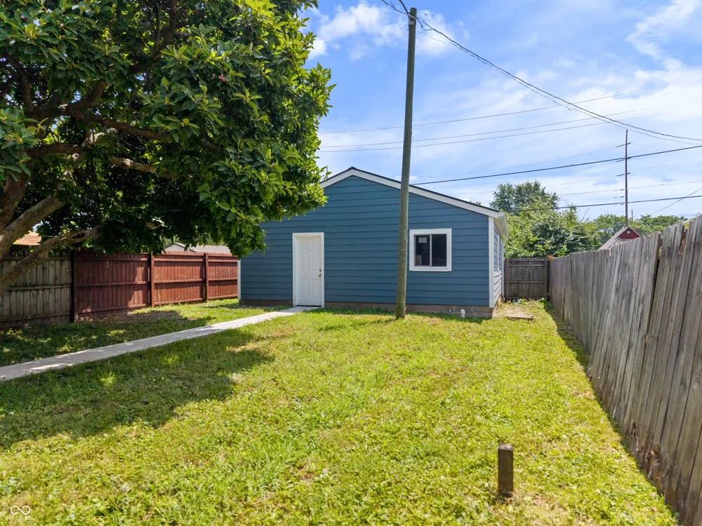 255 Iowa Street Indianapolis, IN 46225