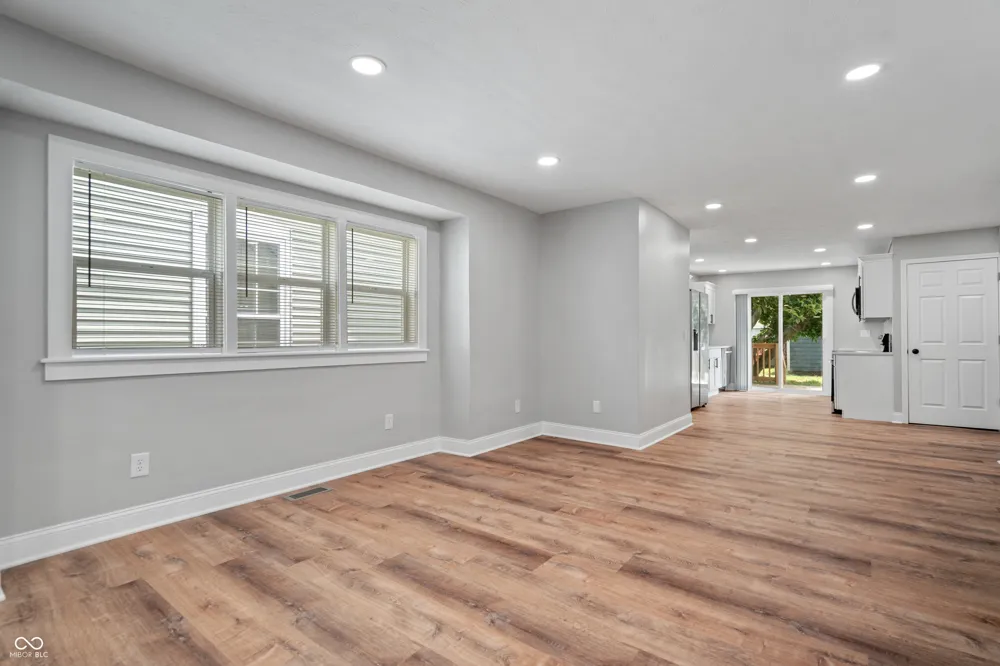 255 Iowa Street Indianapolis, IN 46225