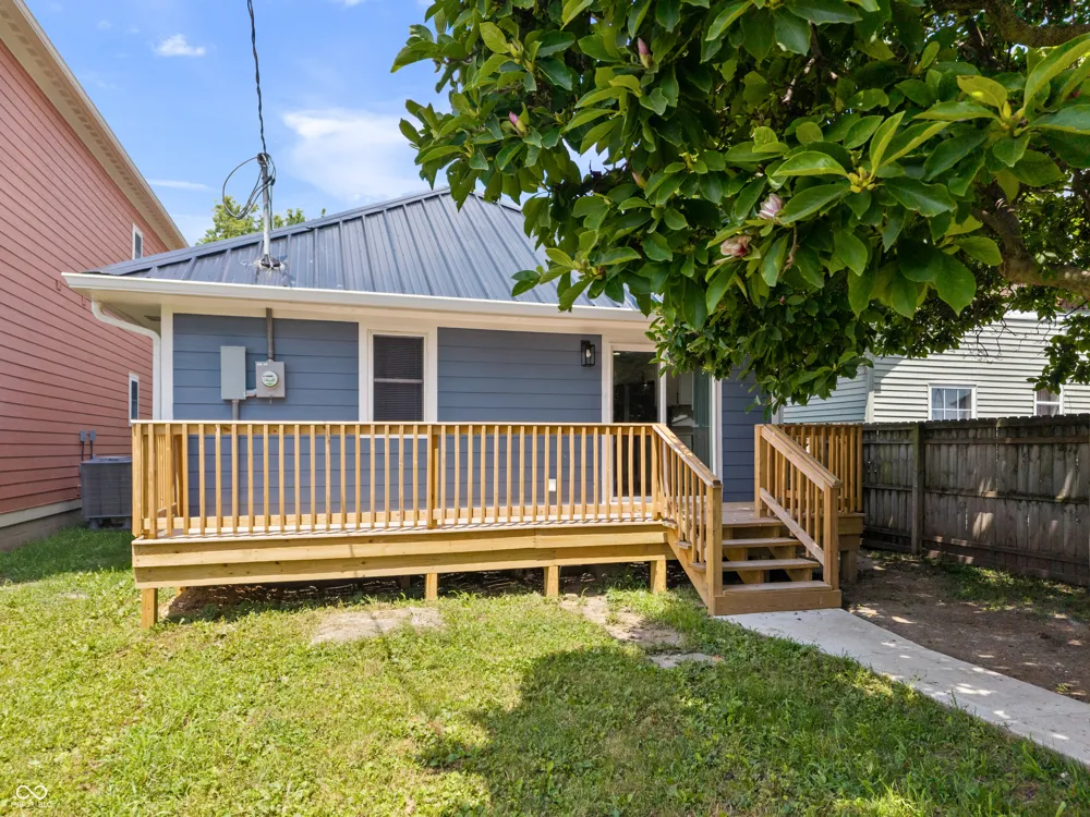 255 Iowa Street Indianapolis, IN 46225