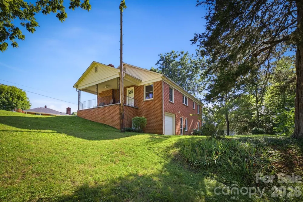 114 Harris Drive Morganton, NC 28655
