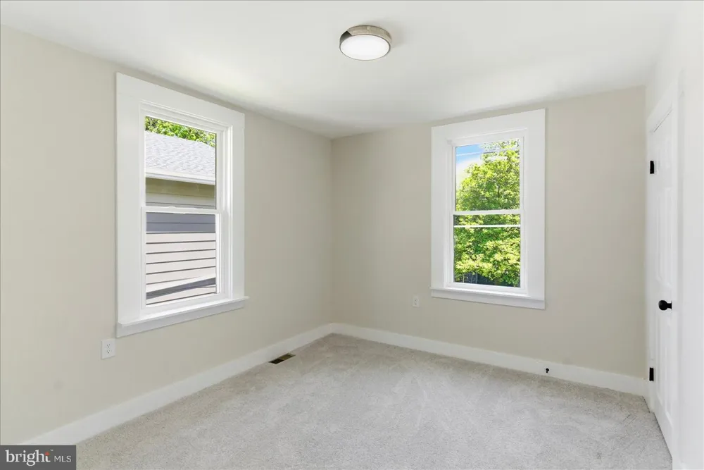 1 GLENWOOD AVENUE Baltimore, MD 21228