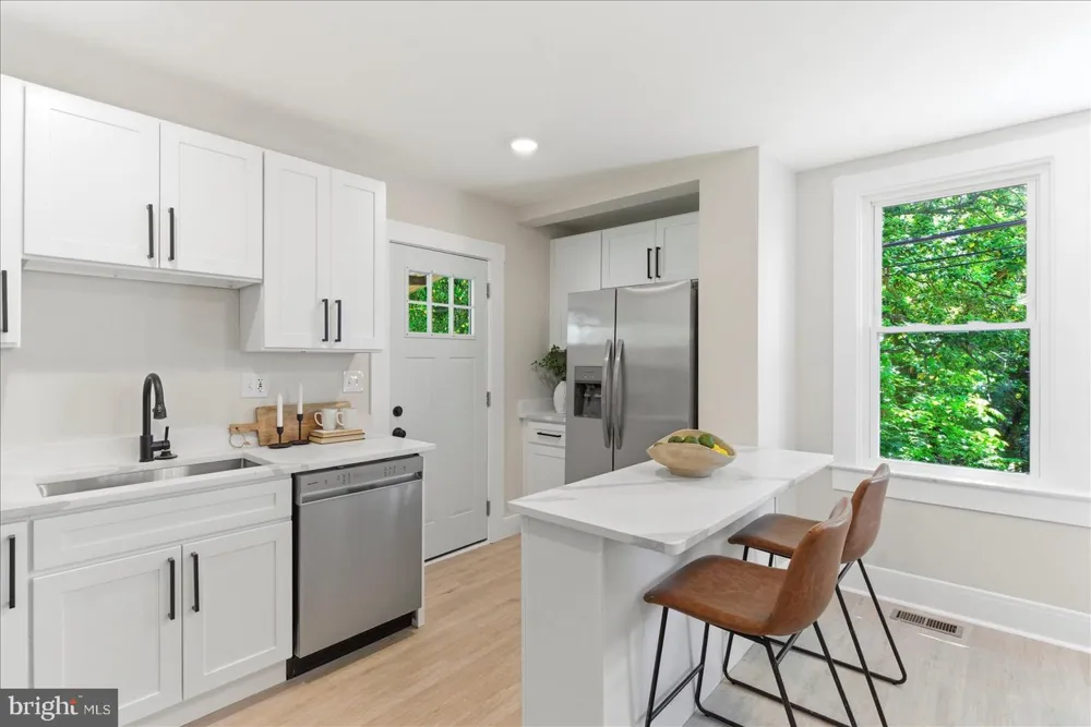 1 GLENWOOD AVENUE Baltimore, MD 21228
