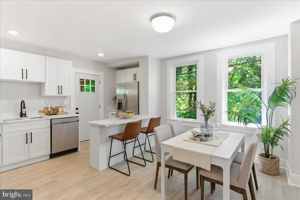 1 GLENWOOD AVENUE Baltimore, MD 21228