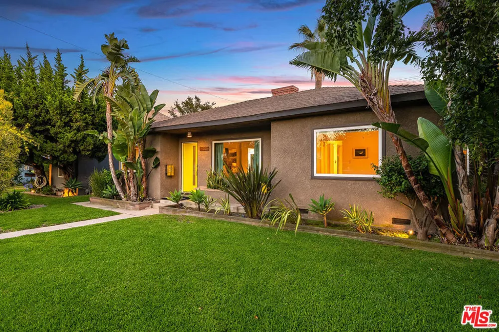 3416 W Clark Avenue Burbank, CA 91505