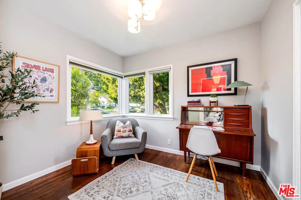3416 W Clark Avenue Burbank, CA 91505