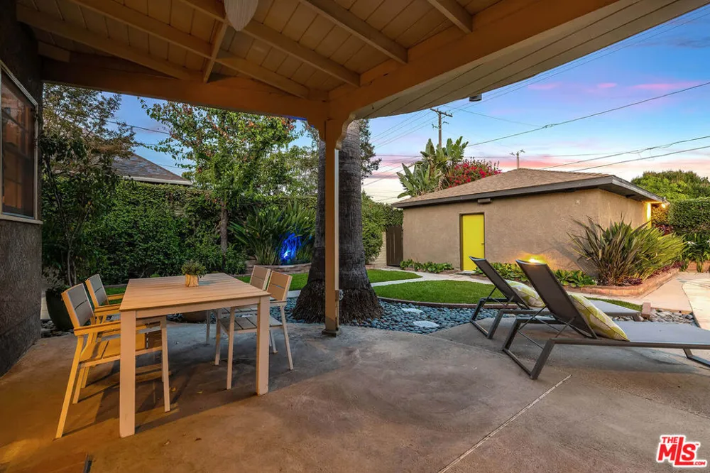 3416 W Clark Avenue Burbank, CA 91505