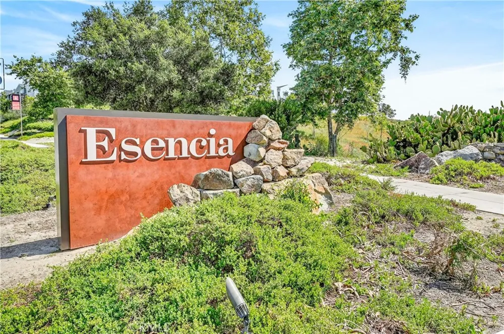41 Patria Rancho Mission Viejo, CA 92694
