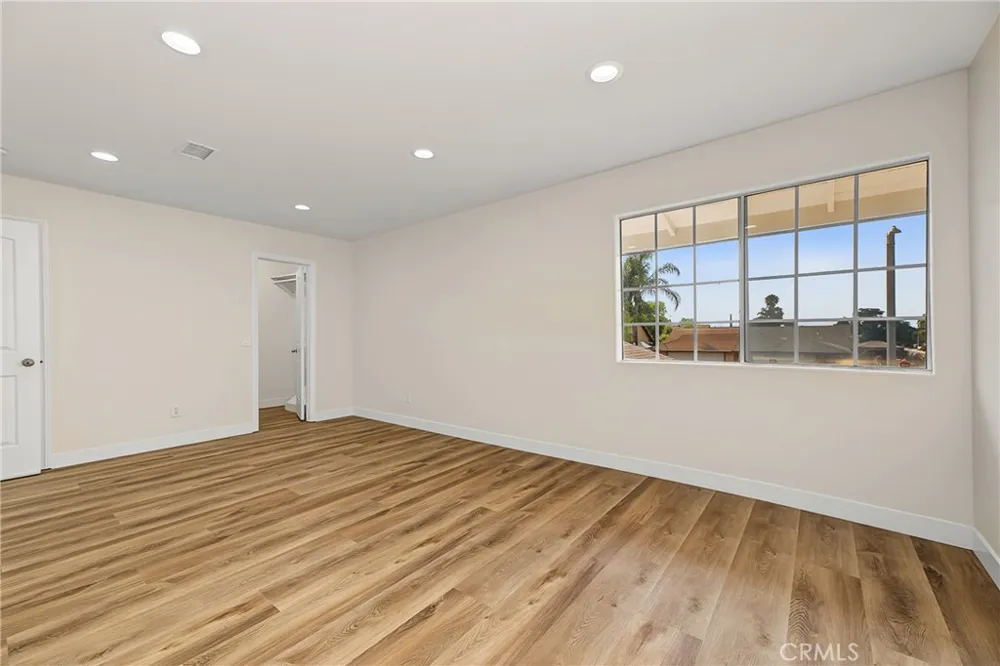 835 Quail Lake Elsinore, CA 92530
