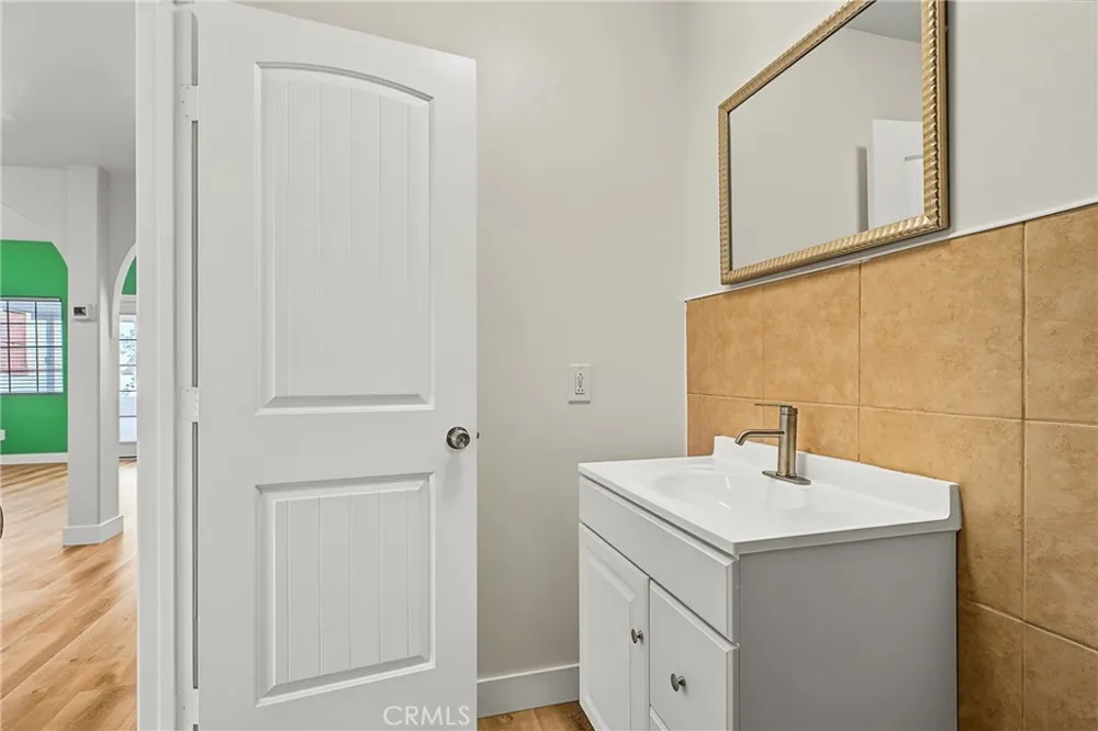 835 Quail Lake Elsinore, CA 92530