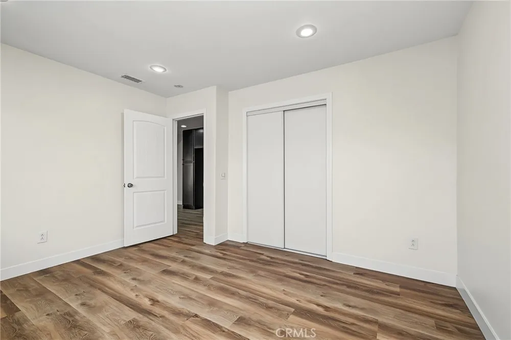 835 Quail Lake Elsinore, CA 92530