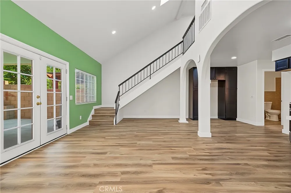 835 Quail Lake Elsinore, CA 92530