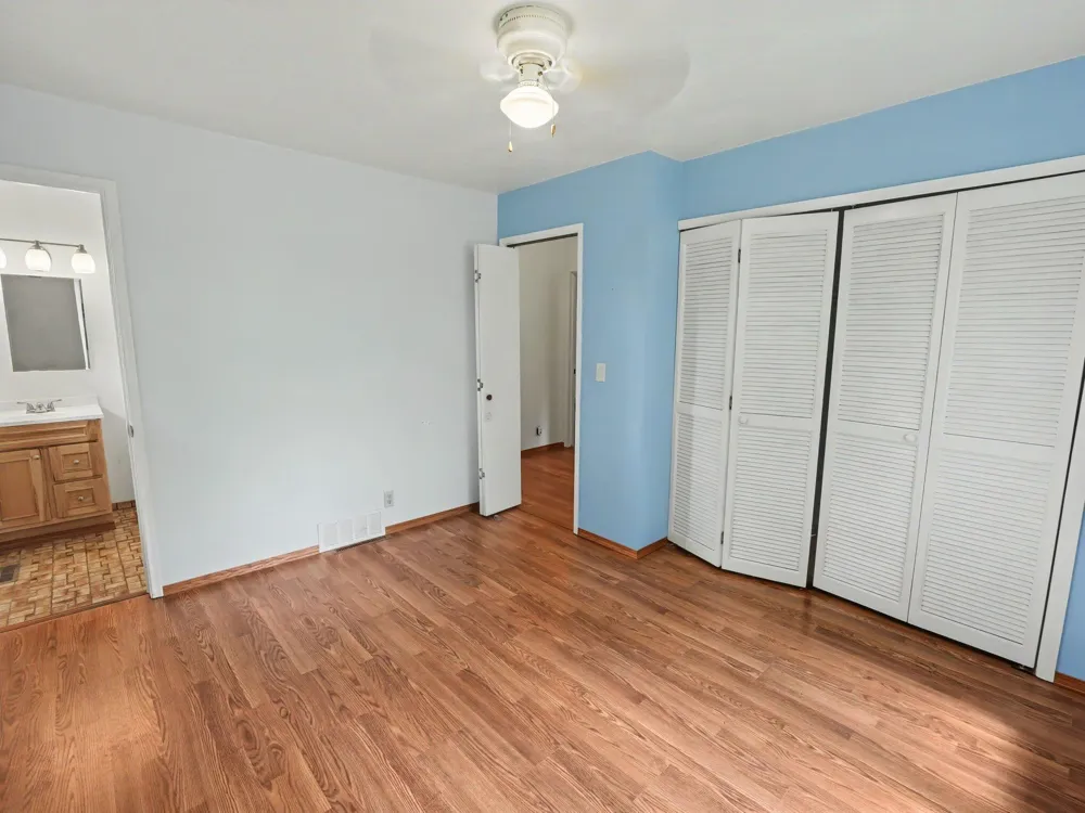 6085 DEXTER ANN ARBOR ROAD Dexter, MI 48130