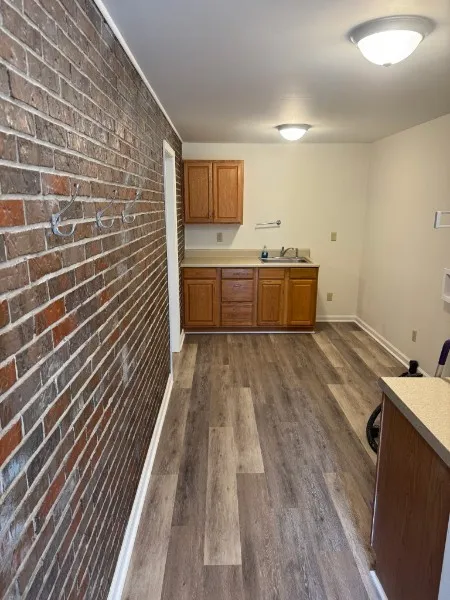210 E Main St Waverly, TN 37185