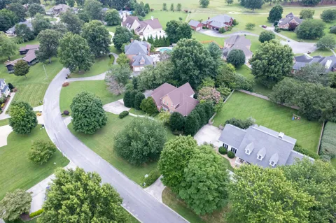 108 Fairways Blvd
