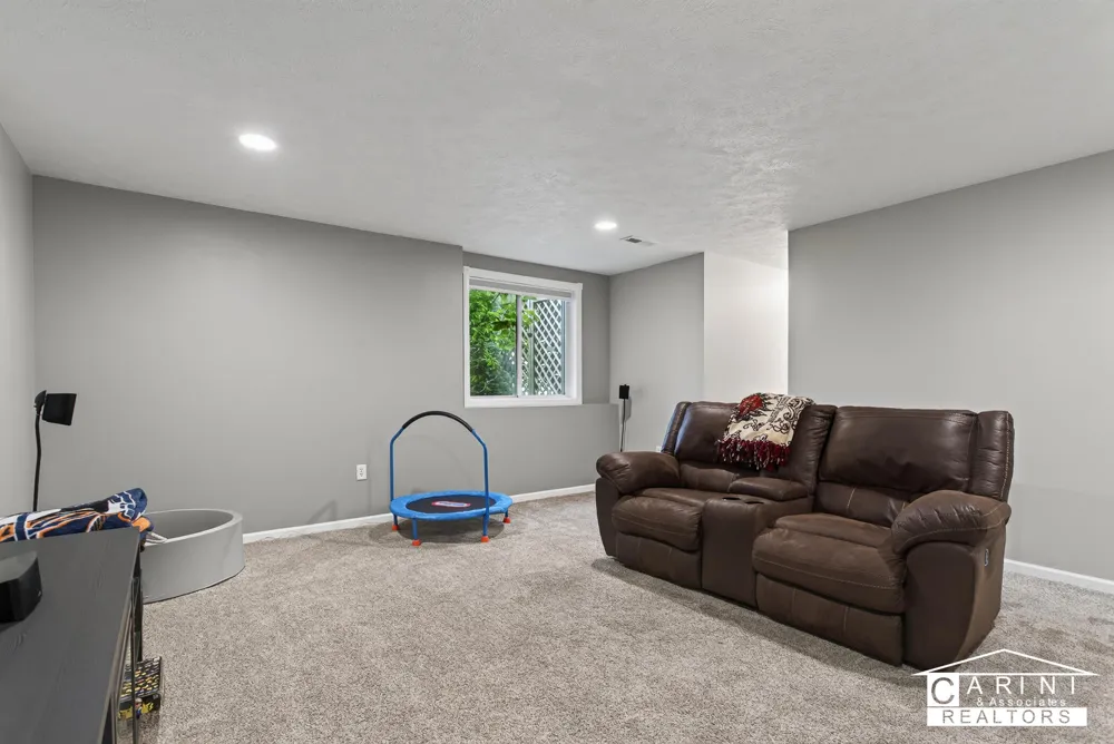 9291 Big Leaf Drive Port Sheldon Township, MI 49460