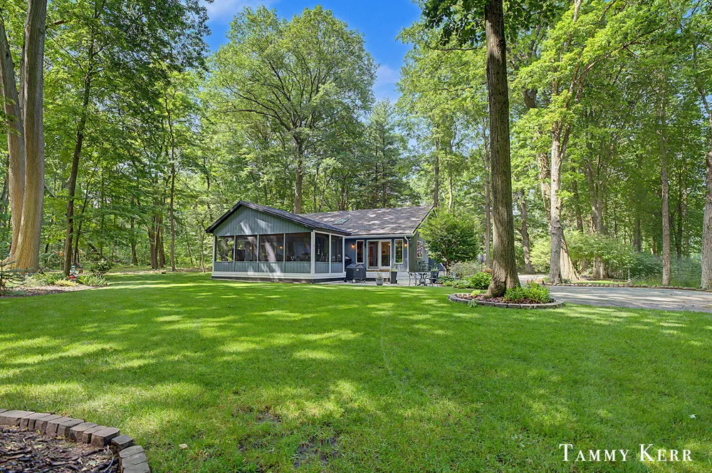 6051 Old Allegan Road Saugatuck Township, MI 49453