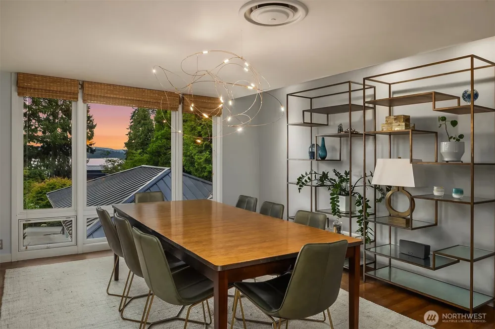 6340 NE Windermere Road Seattle, WA 98105