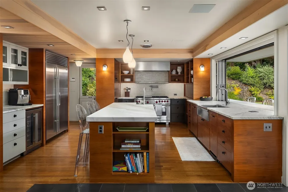 6340 NE Windermere Road Seattle, WA 98105