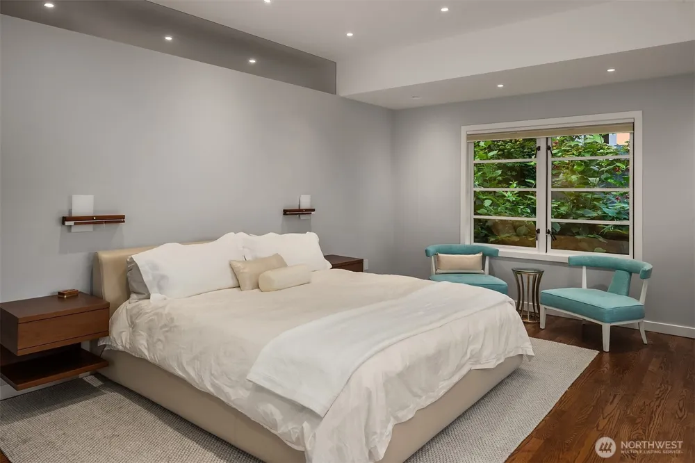 6340 NE Windermere Road Seattle, WA 98105