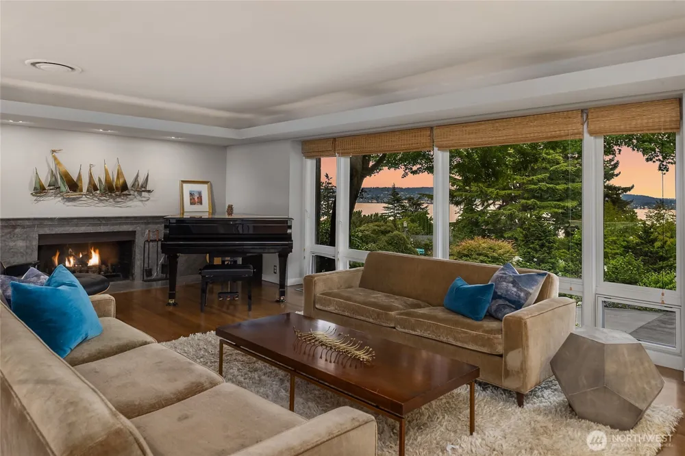 6340 NE Windermere Road Seattle, WA 98105