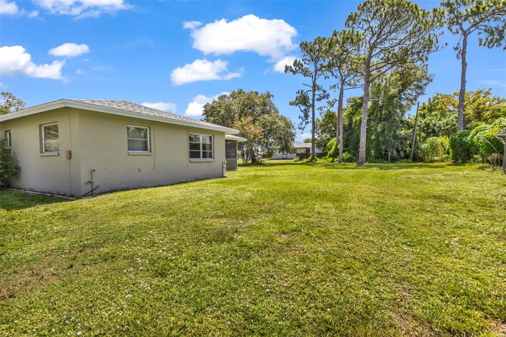 18521 QUAINT AVENUE Port Charlotte, FL 33948