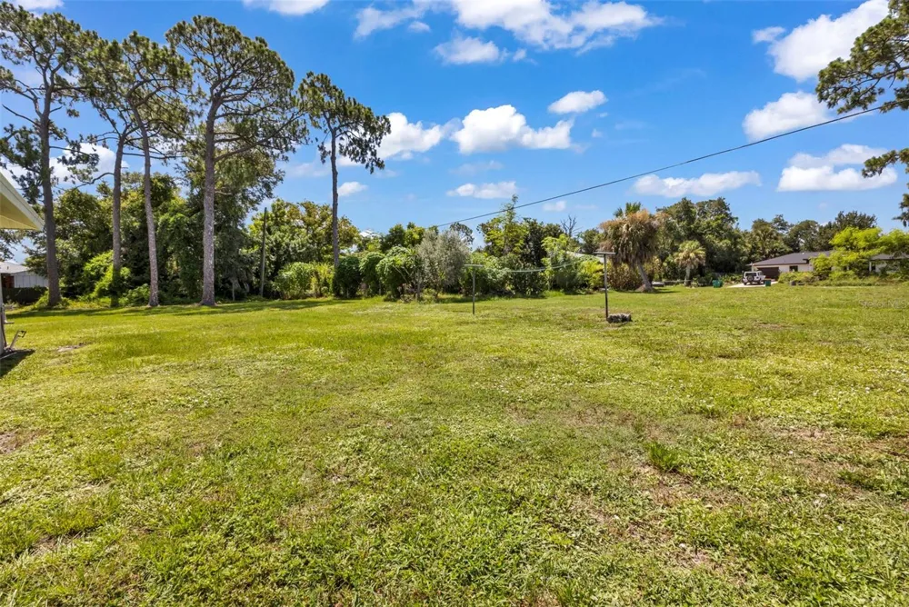 18521 QUAINT AVENUE Port Charlotte, FL 33948