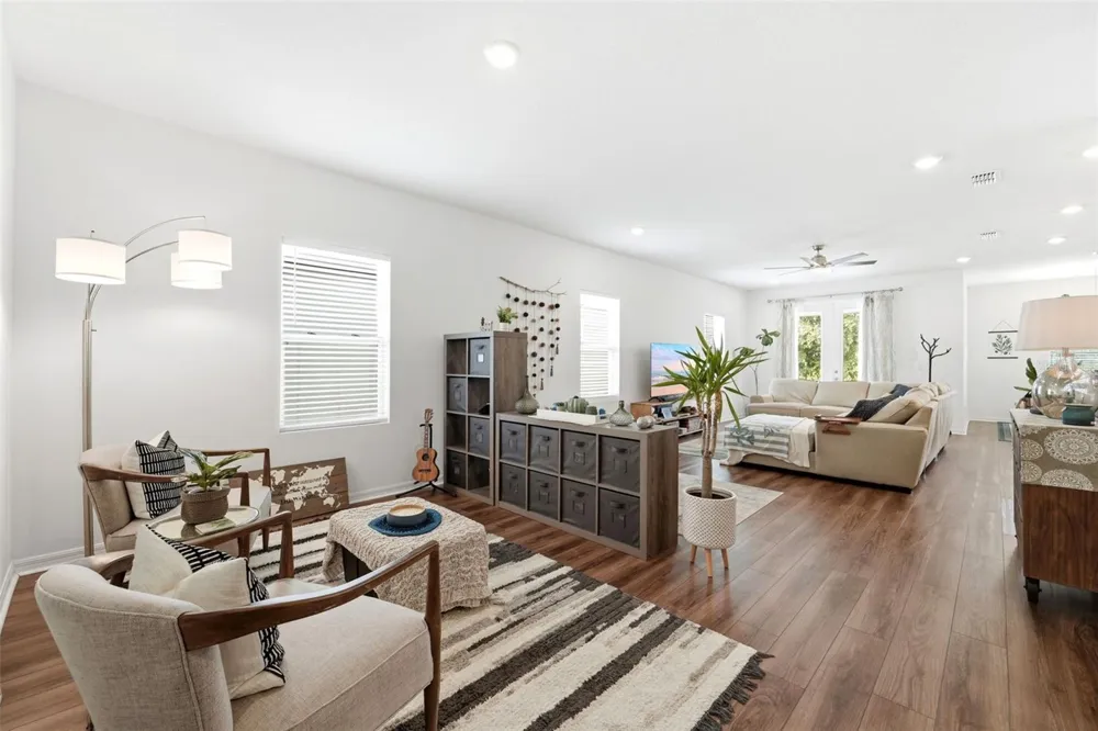 1525 PLAYWRIGHT DRIVE Deland, FL 32720