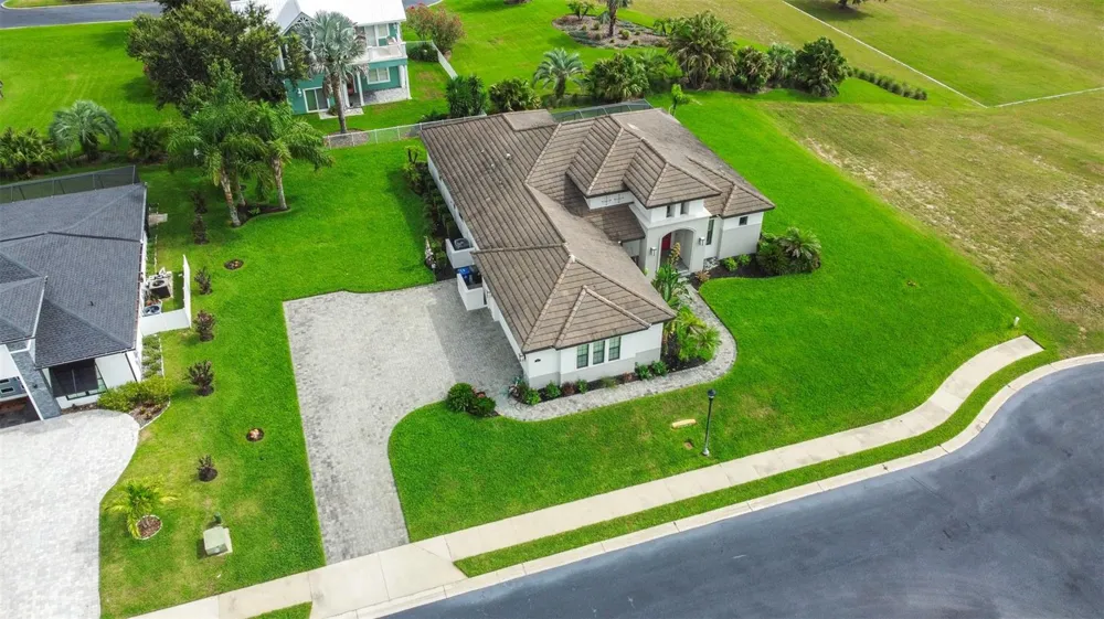 262 AMARYLLIS WAY Lake Alfred, FL 33850