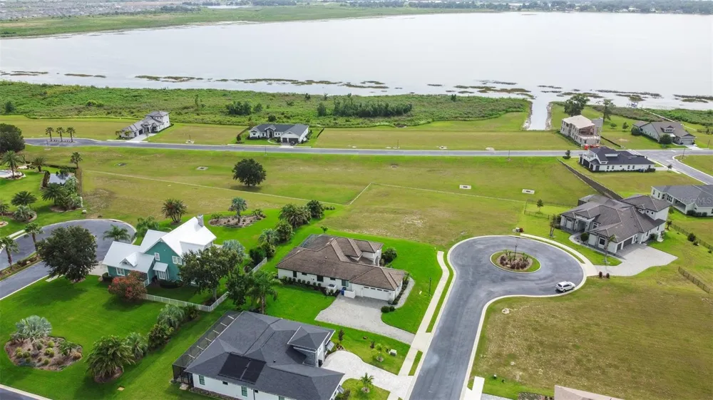 262 AMARYLLIS WAY Lake Alfred, FL 33850