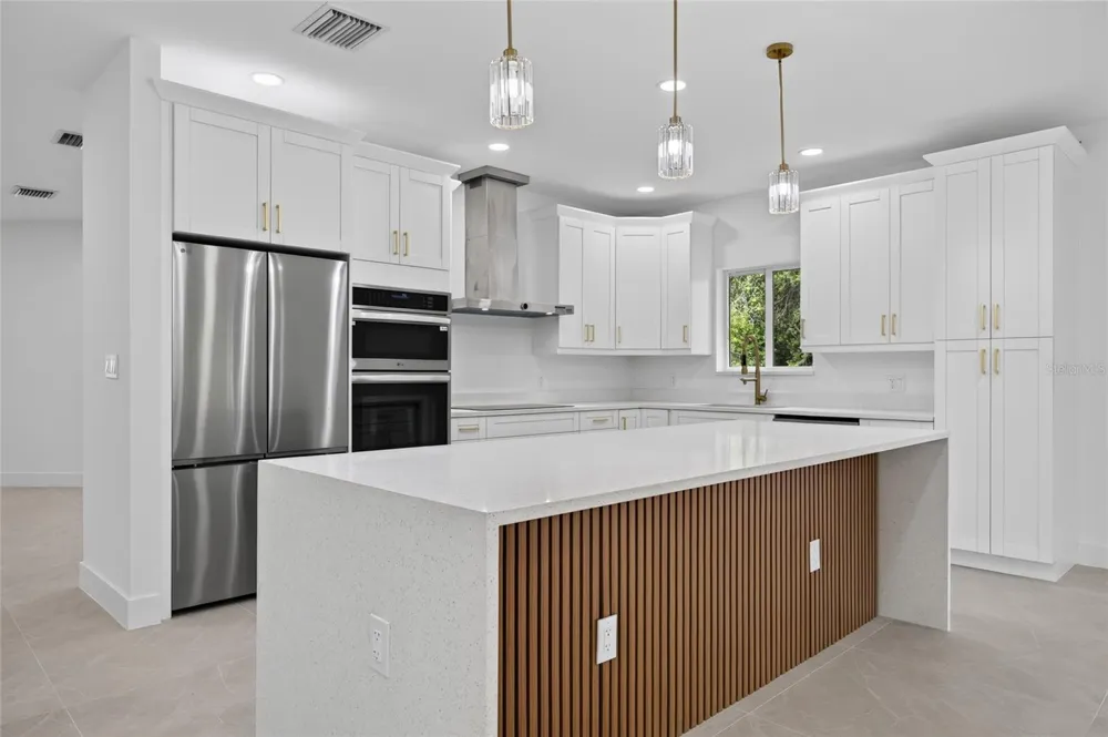 1177 COMMERCE STREET Port Charlotte, FL 33953