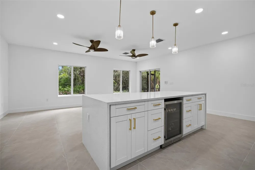 1177 COMMERCE STREET Port Charlotte, FL 33953