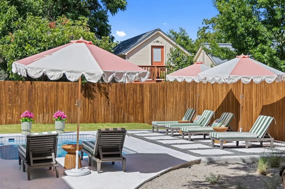 308 E Travis Street Fredericksburg, TX 78624